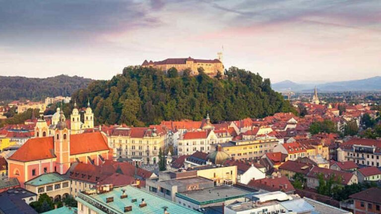 Wizz Air Ljubljana Office in Spain