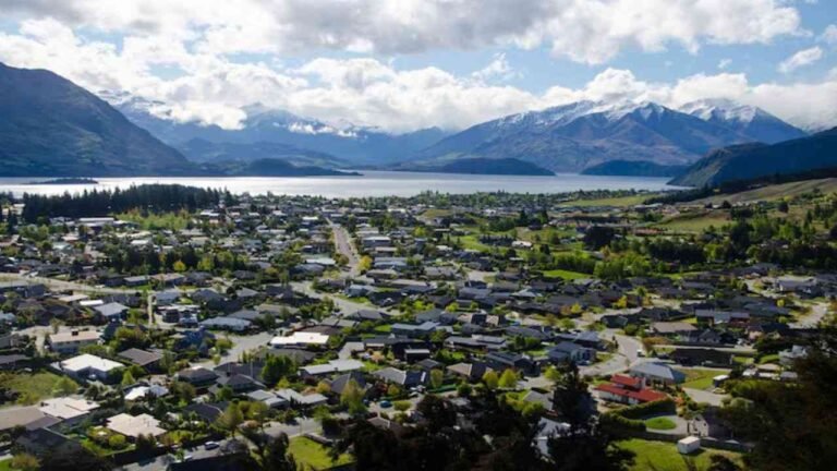 Lufthansa Kelowna Office in Canada