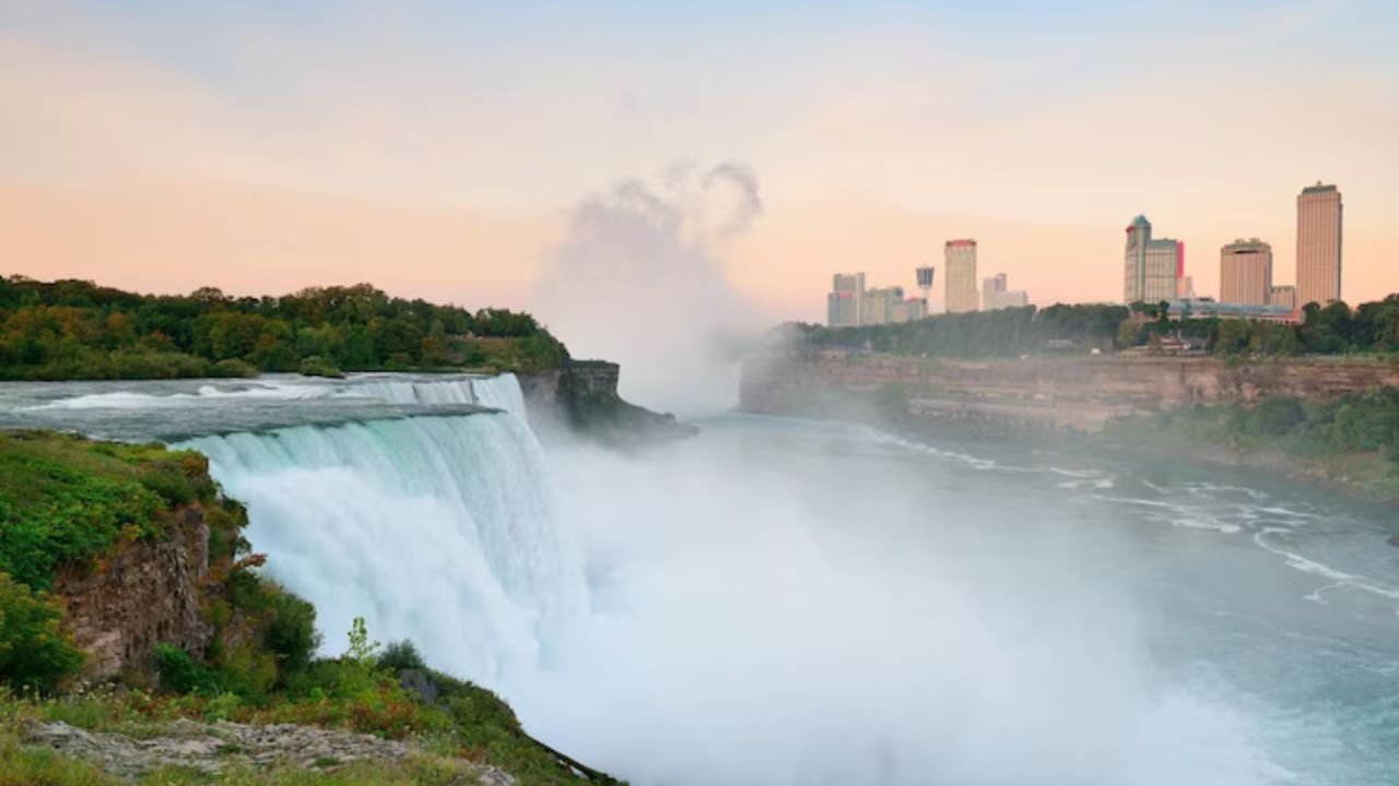 Spirit Airlines Niagara Falls Office in United States