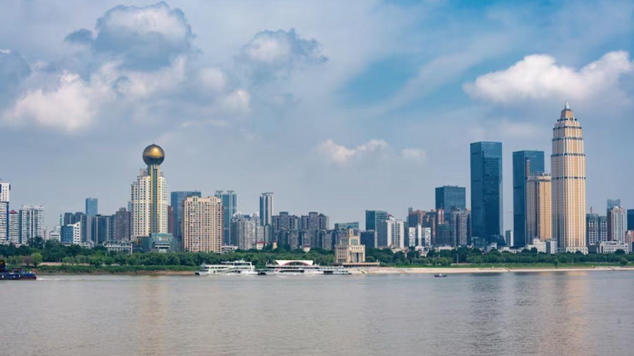 Qatar Airways Yanbu Office in Saudi Arabia