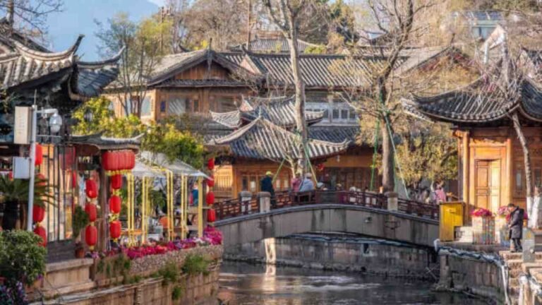 China Southern Airlines Lijiang Office in China