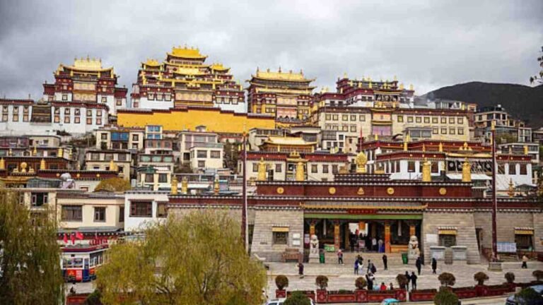 China Southern Airlines Zhongdian Office in China